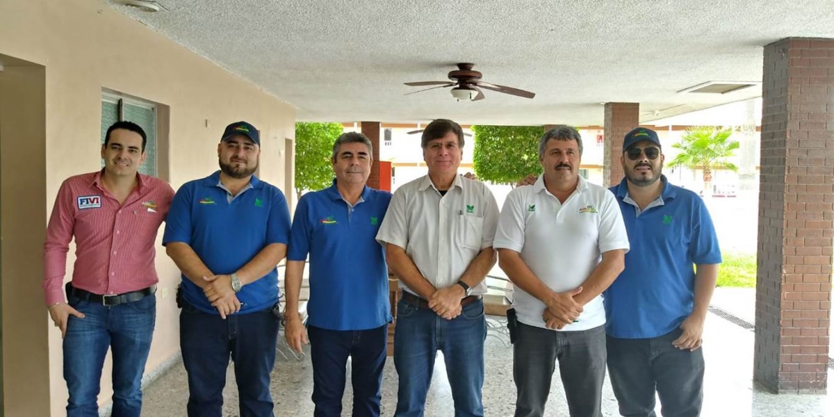 Sonora state Our distributor team work