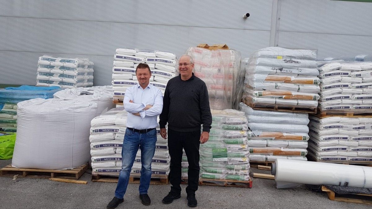 With Rajko Jambrosic and Haifa products at the Zeleni Hit warehouse